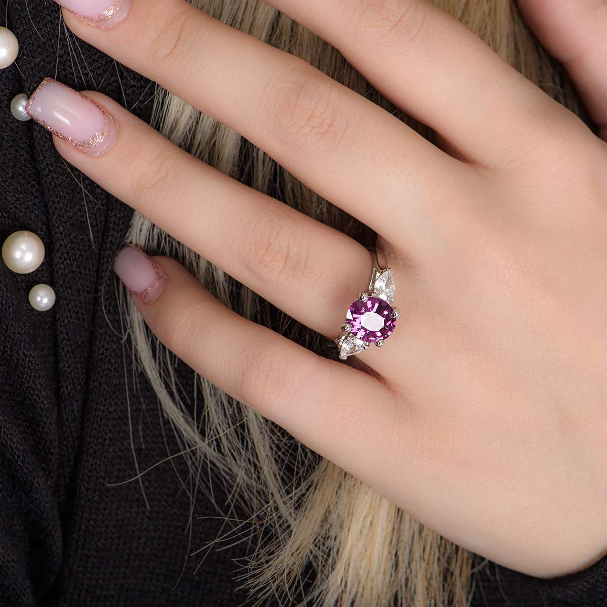 White Gold Pink Sapphire & Diamond Ring 2.44ct